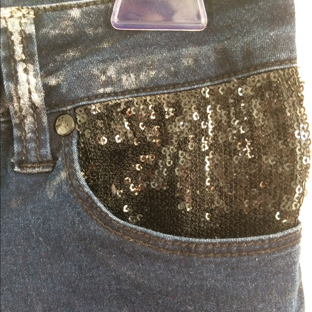 5/$15 True Freedom Dark Blue Jeggings w/ Sequins - Picture 7 of 8
